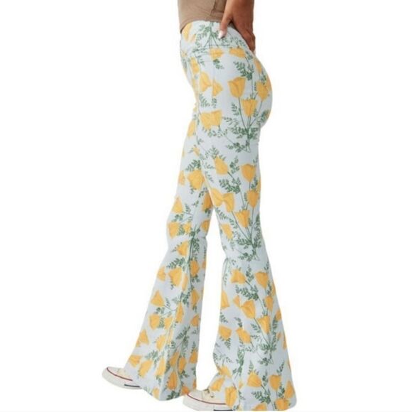 Free People Venice Beach High Rise Flare Pants Size 26 - Picture 4 of 15